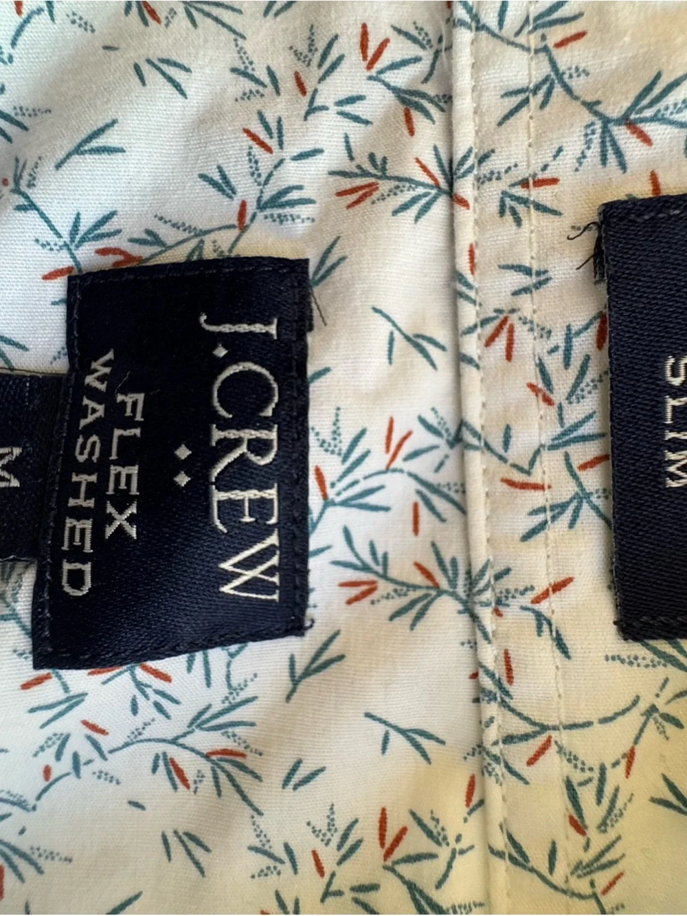 Botanical Breeze: The Ultimate J.Crew Flex Washed Button-Down untucked